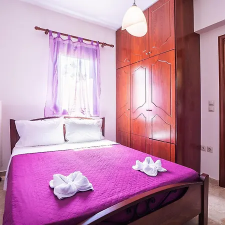 Casa D' Irene Rhodes بيت للعطل *