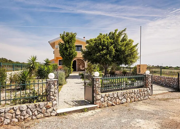 Casa D' Irene Rhodes لاخنيا