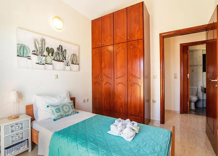 Casa D' Irene Rhodes * لاخنيا